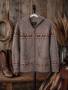 Lost Horizons, Handcrafted 100% Wool Women's Zip Up Western Sweater, XL